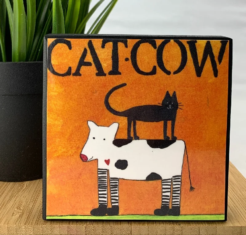 Elegant velvet wall vase-CatCow Plaque