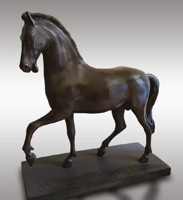 Minimalist gray wall mirror-Leonardo's Horse Gran Cavallo Bronze Statue