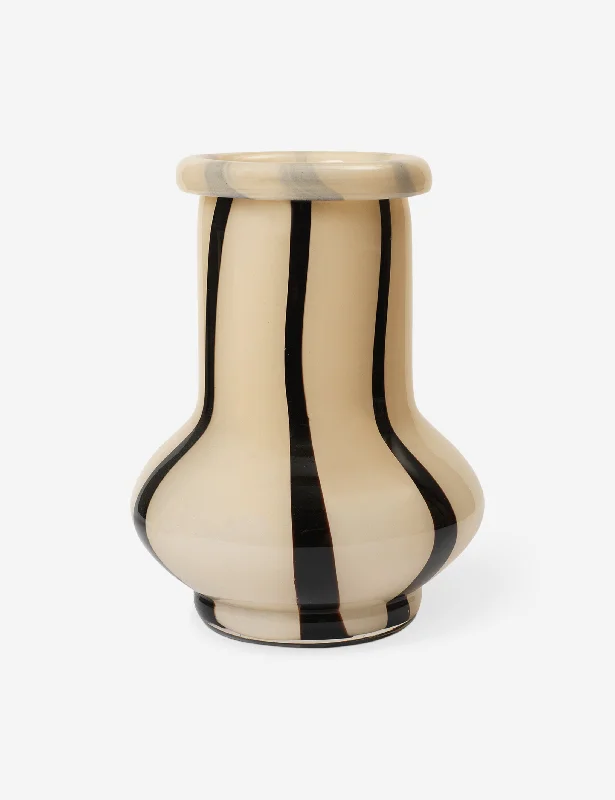 Vintage gold wall art-Riban Vase by Ferm Living